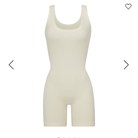 SKIMS Tops - Skims onesie